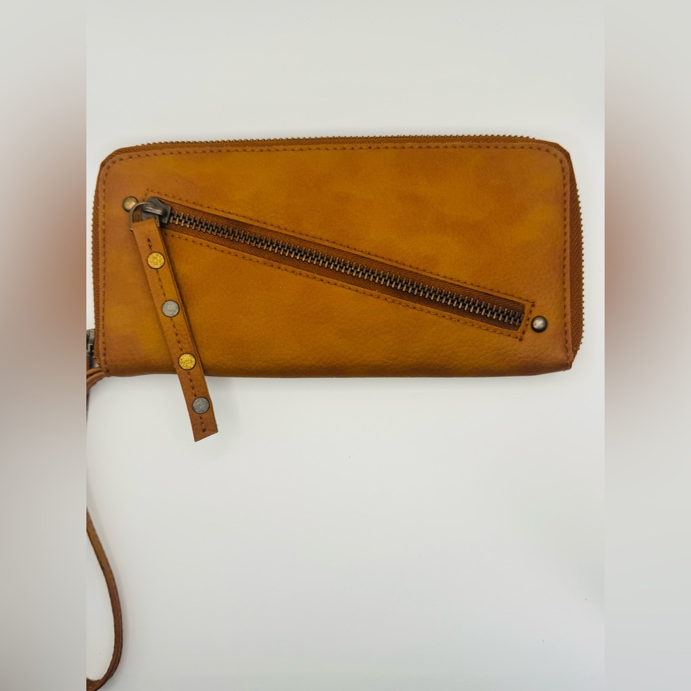 Free People Wristlet Wallet Vegan Leather Wristlet Tan Wristlet & Wallet